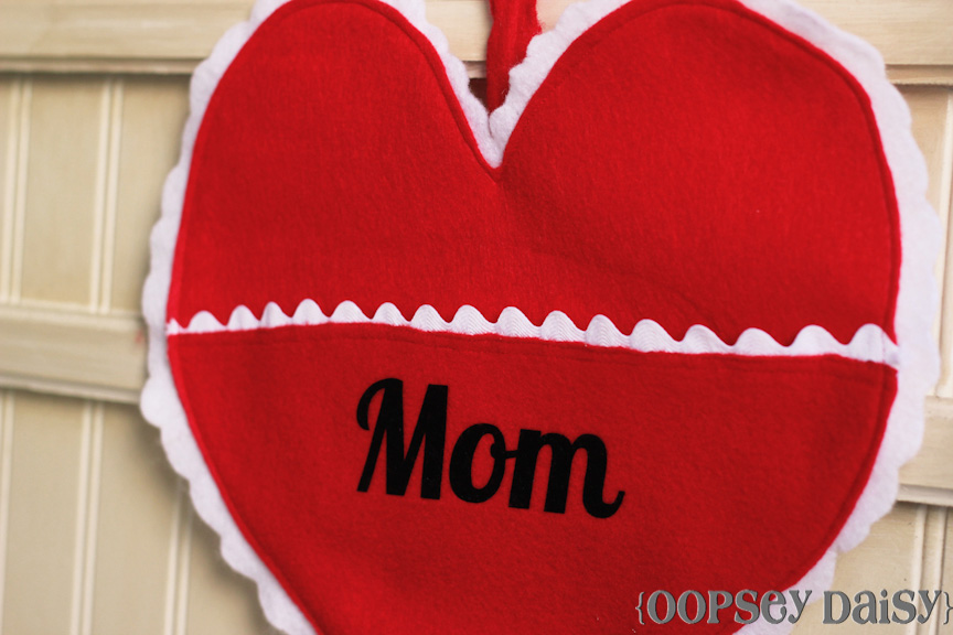 valentine chair pouch_done