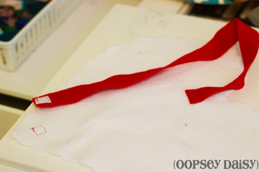 valentine chair pouch_hang